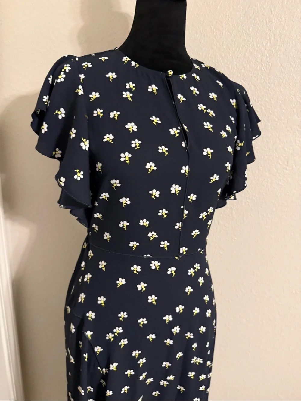 kate spade Navy Floral Midi Dress - Daisy Toss Flutter Sleeve Dress. 👗 NWT